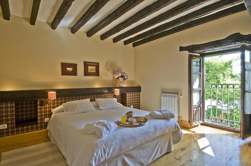 La Casona De Suesa Hotel Стая снимка