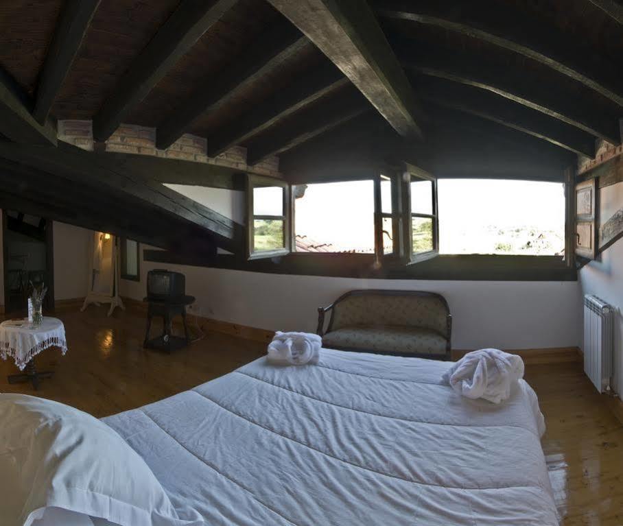 La Casona De Suesa Hotel Екстериор снимка